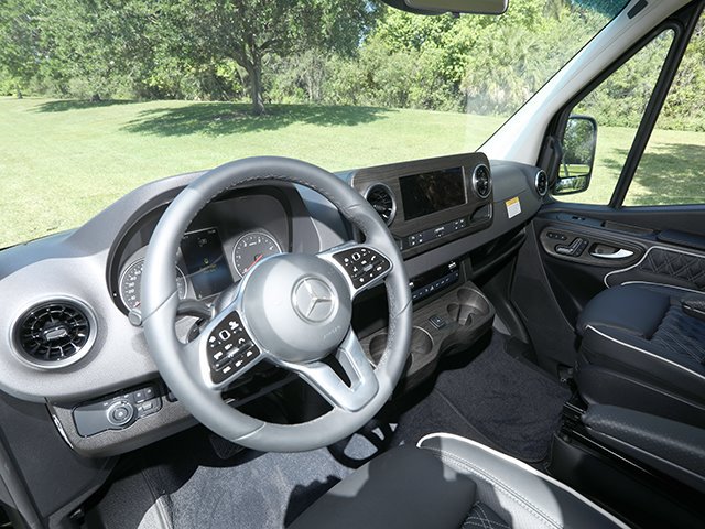 Used 2023 Mercedes-Benz Sprinter 3500 image 12