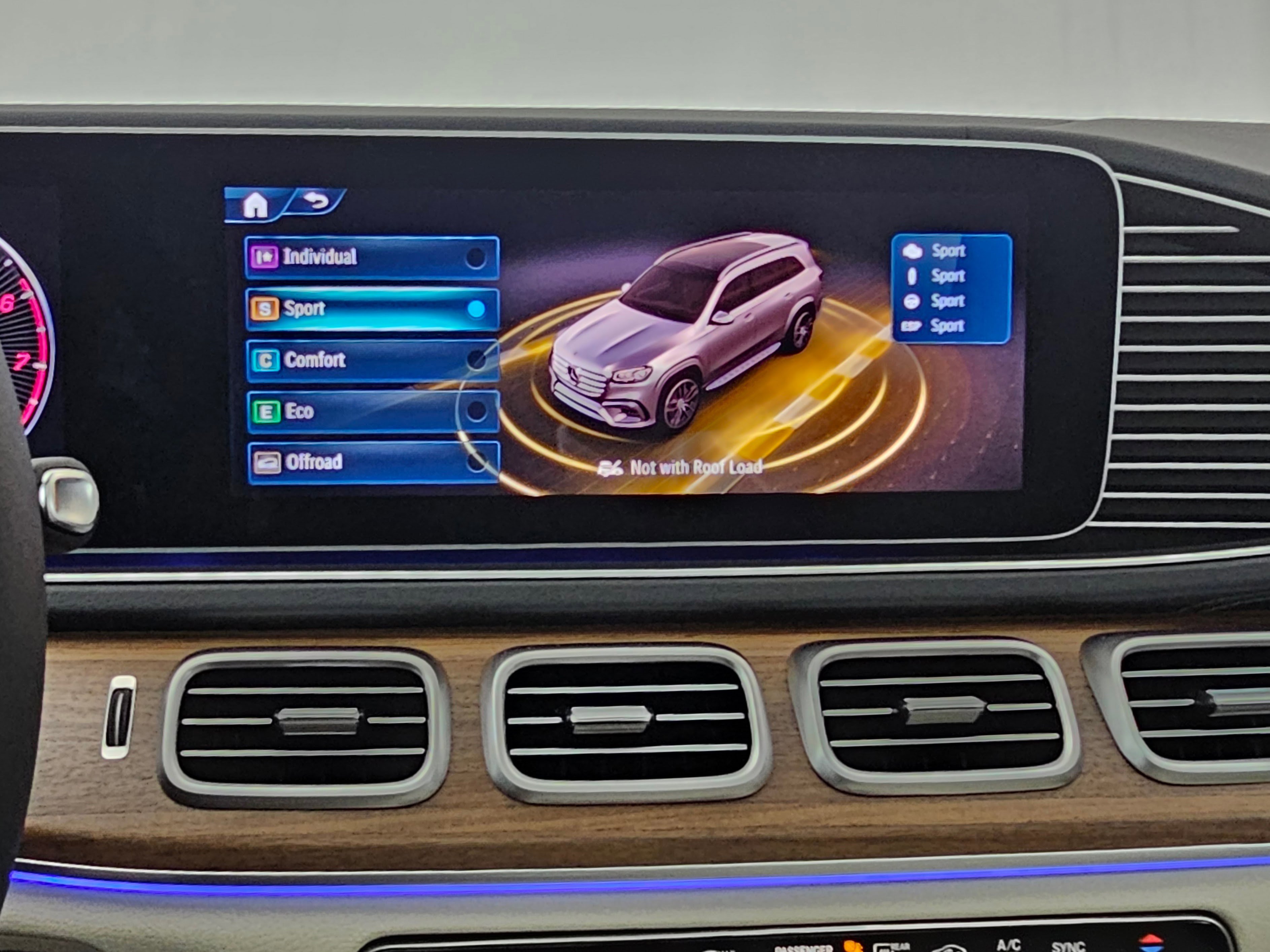 New 2026 Mercedes-Benz GLS 450 4MATIC image 31