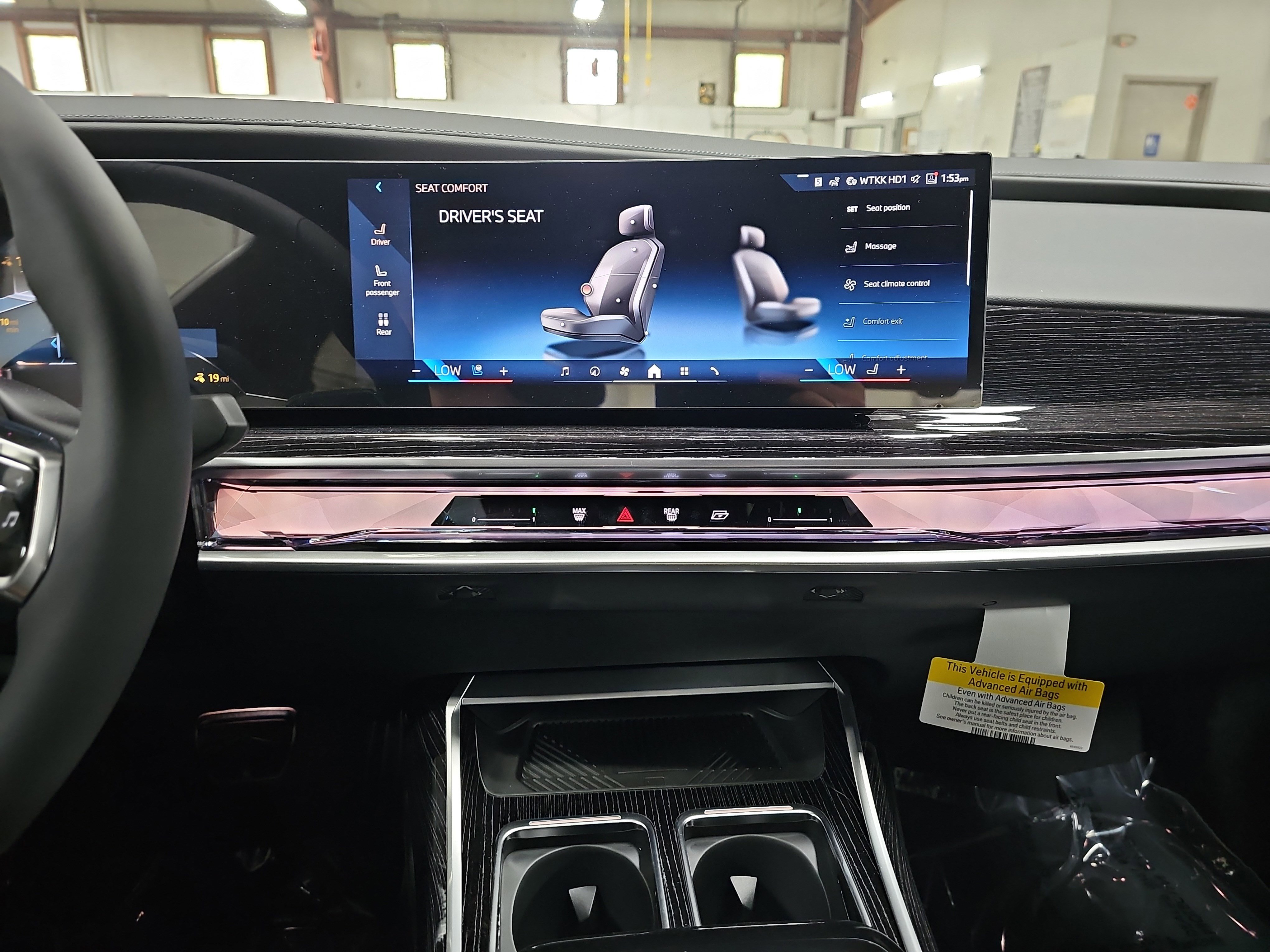 New 2026 BMW i7 eDrive50 w/ Executive Package image 21