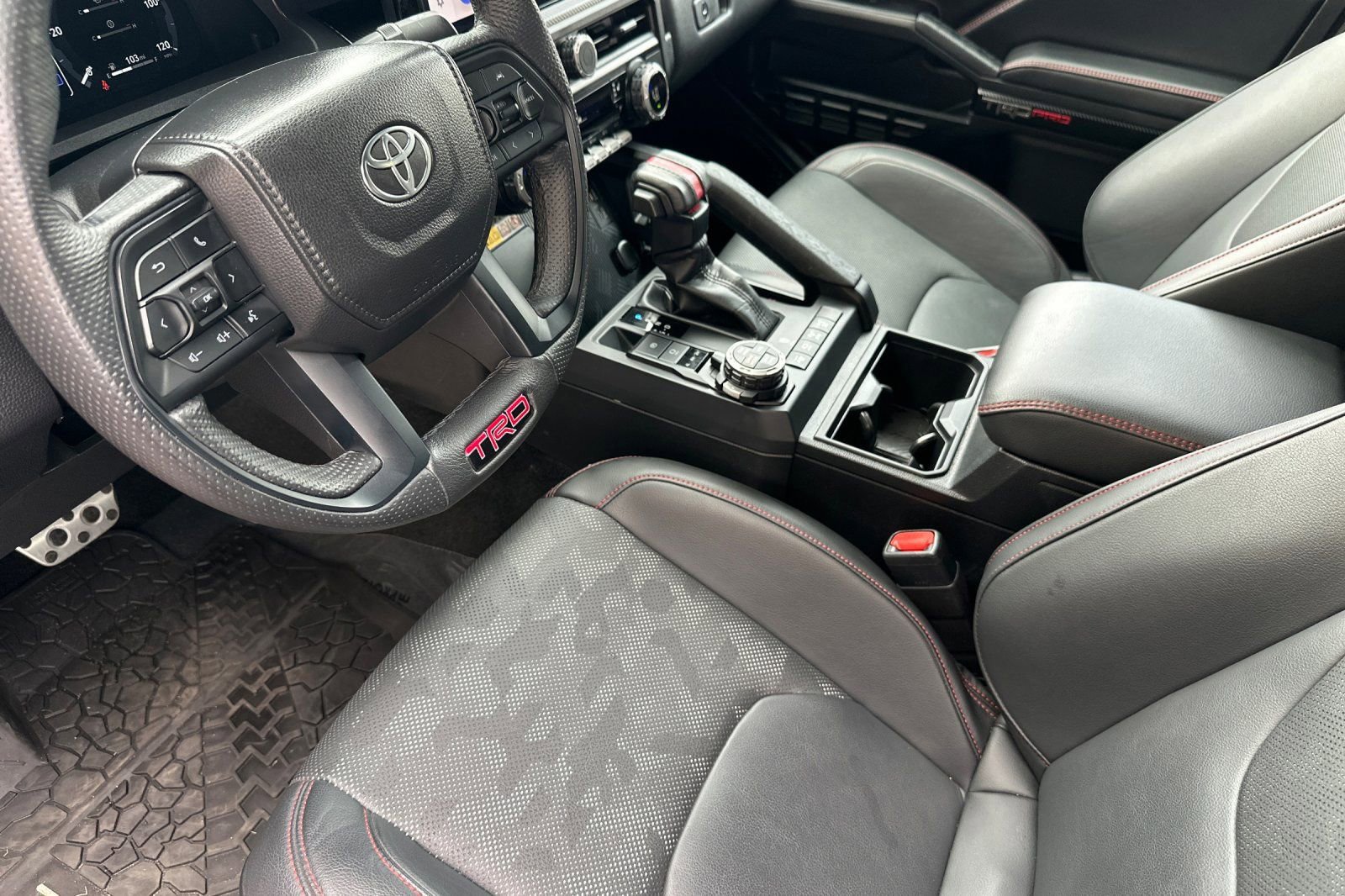 Used 2024 Toyota Tacoma TRD Pro image 11