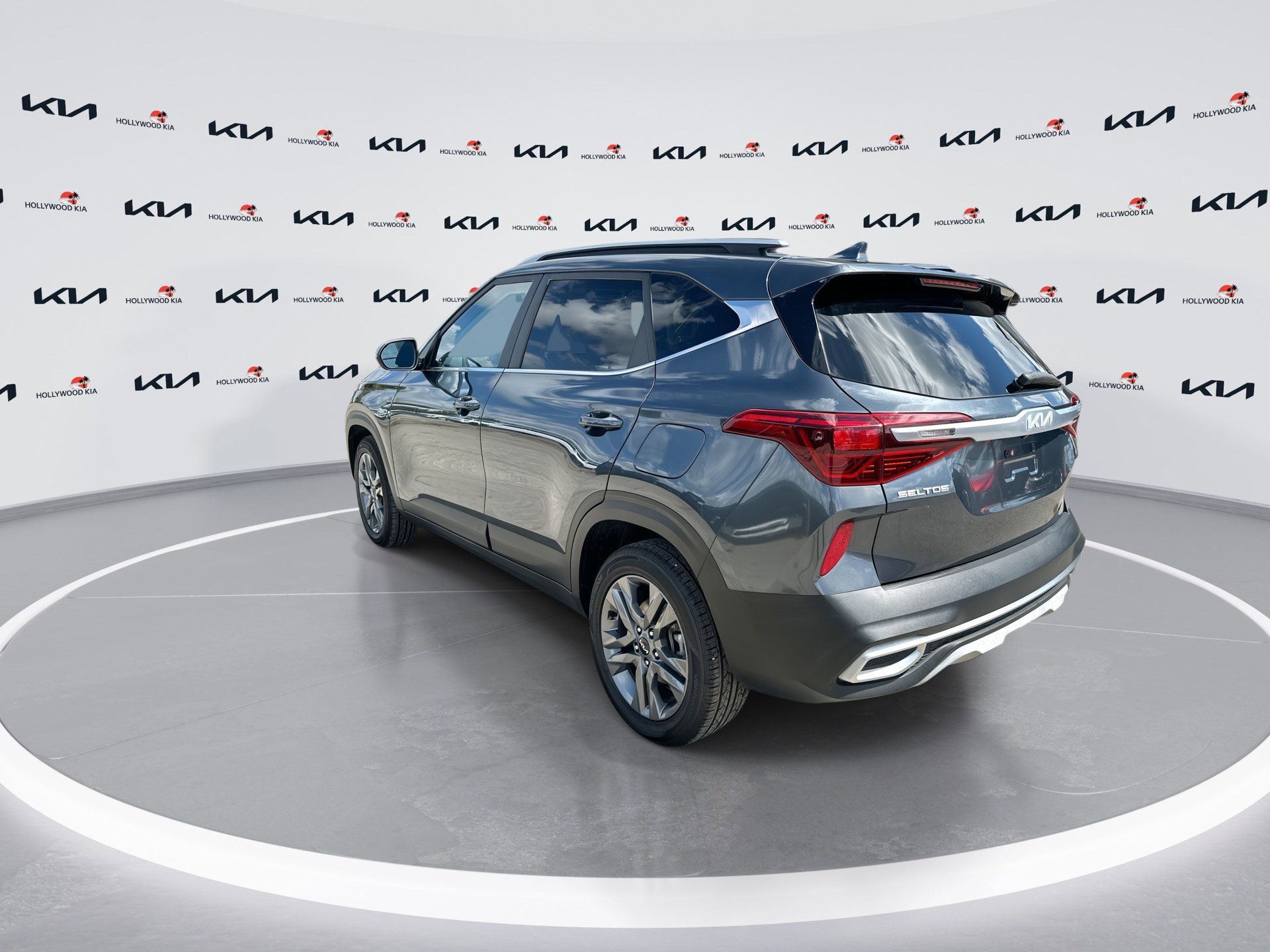 Used 2023 Kia Seltos S image 6