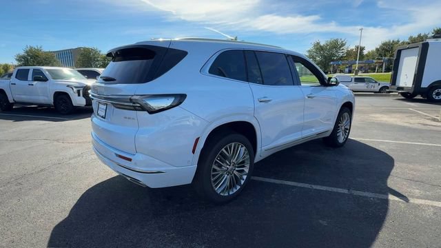 New 2027 Buick Enclave Avenir w/ LPO, Floor Liner Package FWD image 8