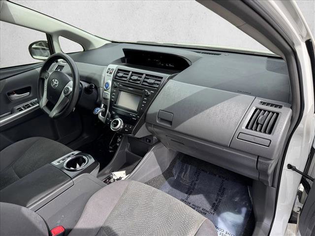 Used 2014 Toyota Prius V Three FWD image 19