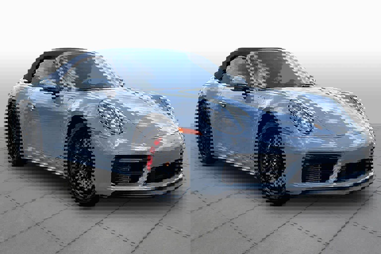 Used 2023 Porsche 911 Carrera GTS image 3