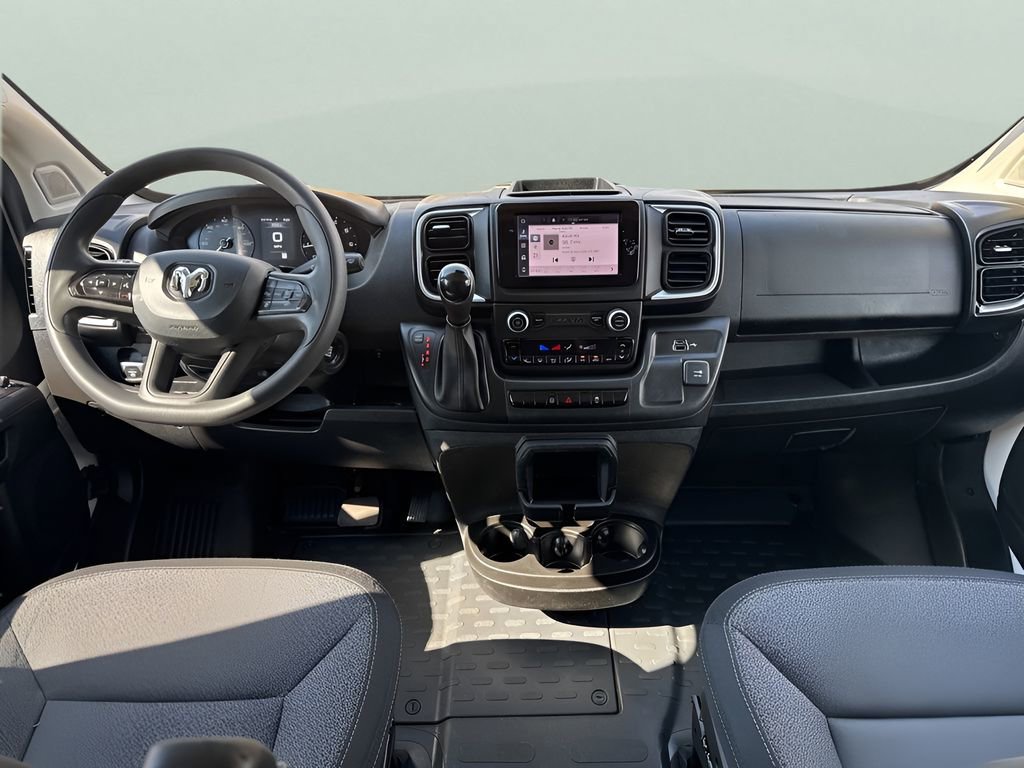 Used 2024 RAM ProMaster 2500 w/ Convenience Group image 11