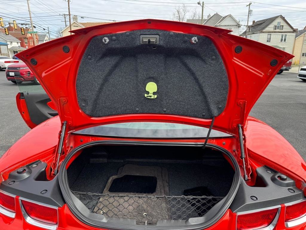 Used 2010 Chevrolet Camaro SS w/ Interior Accent Trim Package image 13