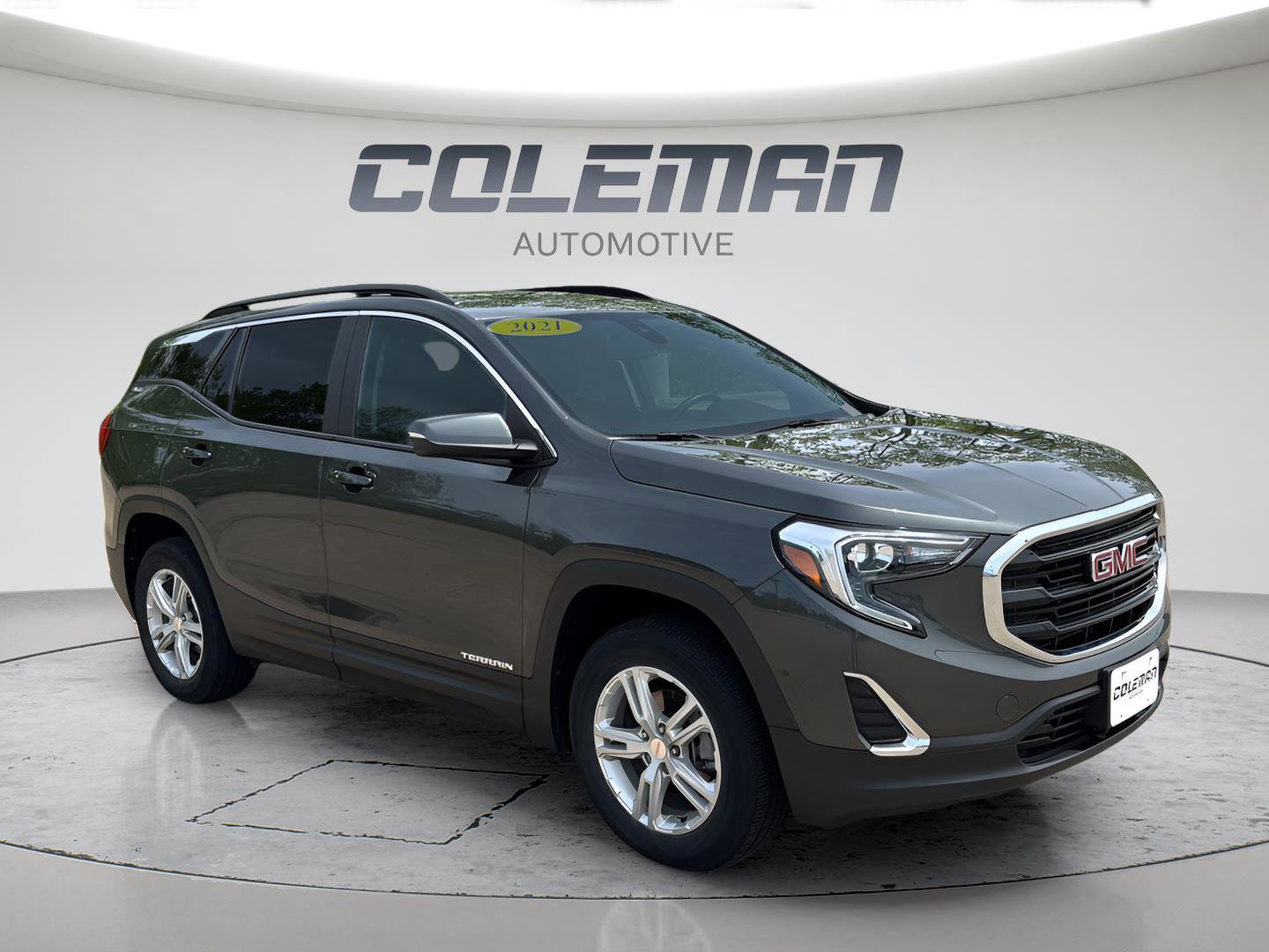 Used 2021 GMC Terrain SLE w/ Driver Convenience Package AWD/4WD image 7