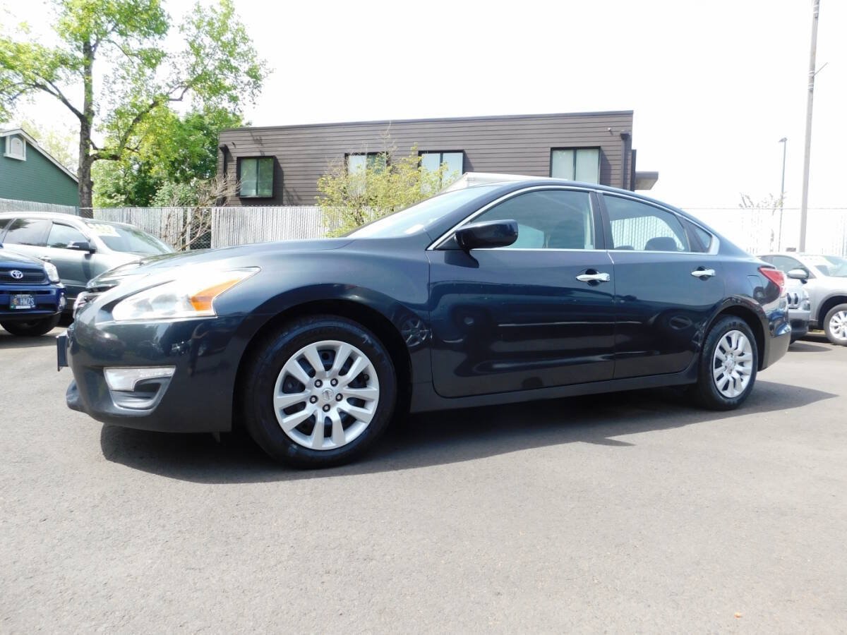 Used 2013 Nissan Altima 2.5 FWD image 4