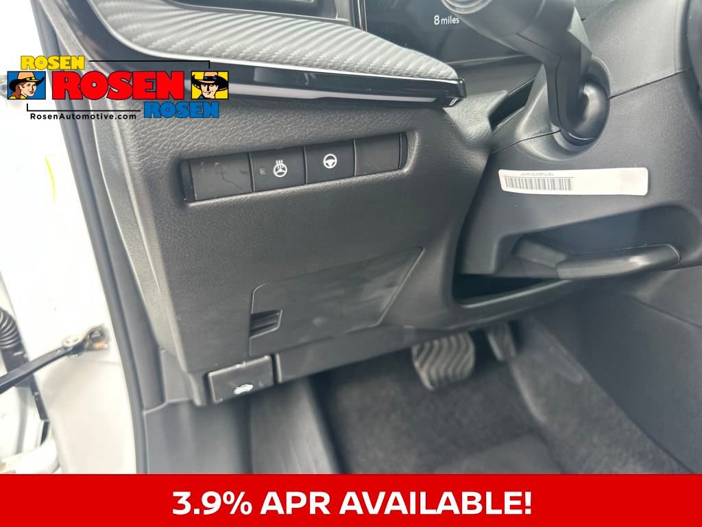 New 2025 Nissan Kicks SR w/ SR Premium Package image 12