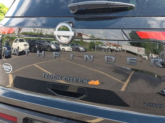 Used 2024 Nissan Pathfinder Rock Creek AWD/4WD image 31