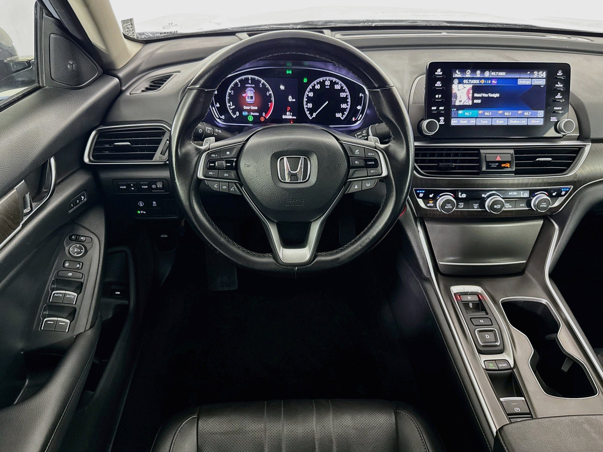 Used 2022 Honda Accord Touring image 15