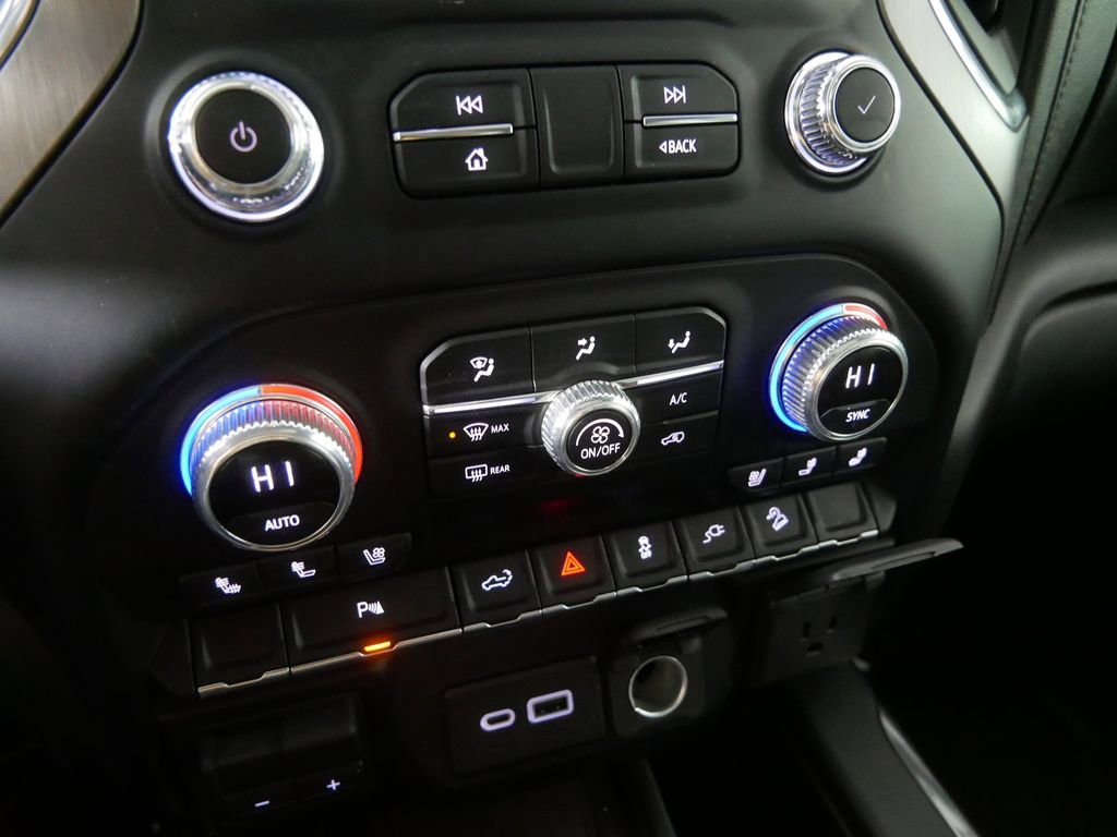 Used 2022 GMC Sierra 1500 Denali w/ LPO, GMC Protection Package image 27