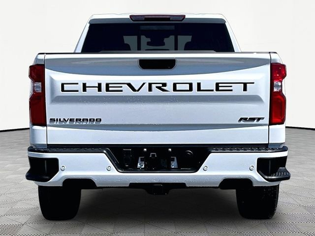 New 2026 Chevrolet Silverado 1500 RST w/ Dark Appearance Package AWD/4WD image 5