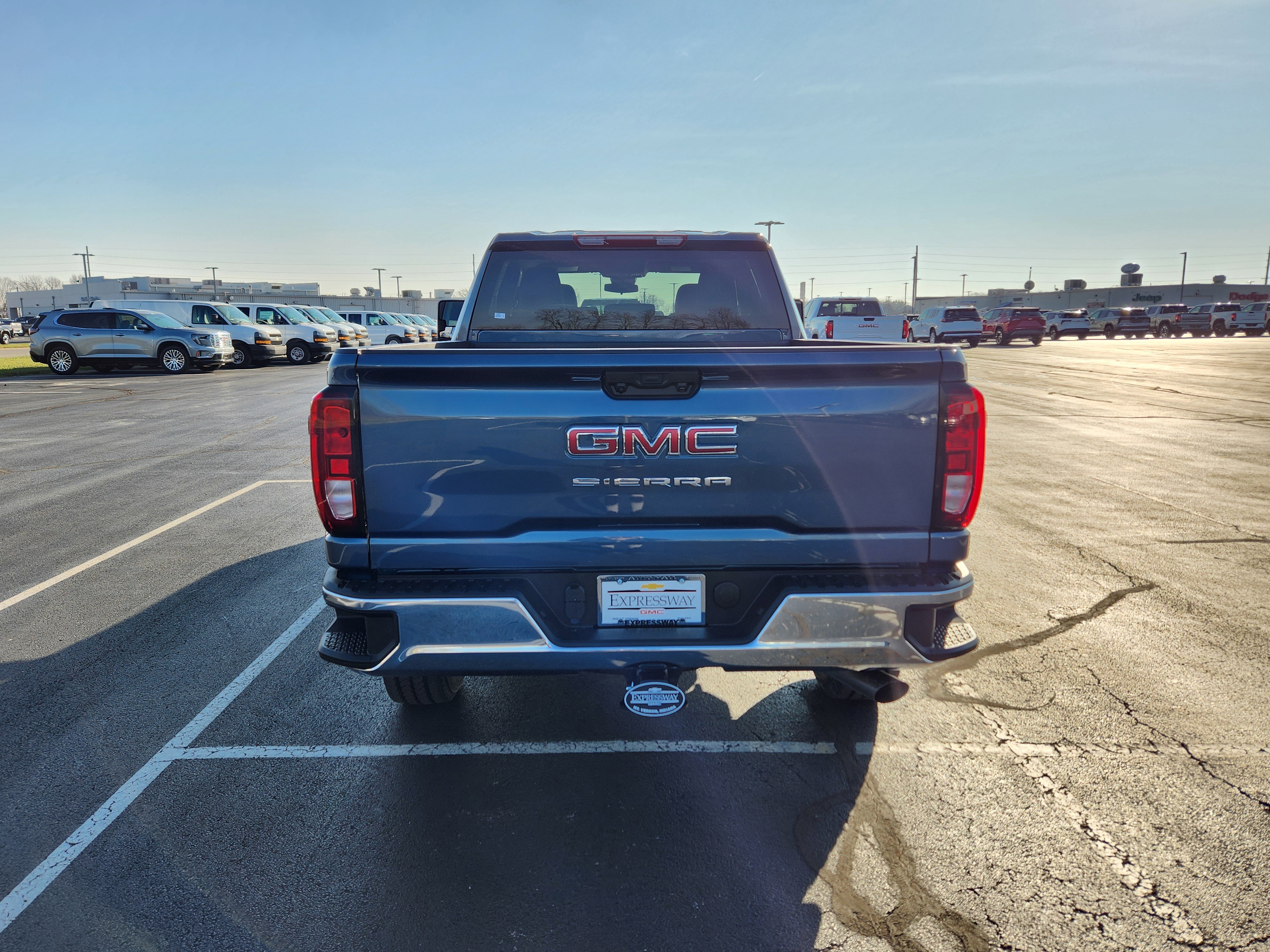 New 2026 GMC Sierra 2500 Pro image 4