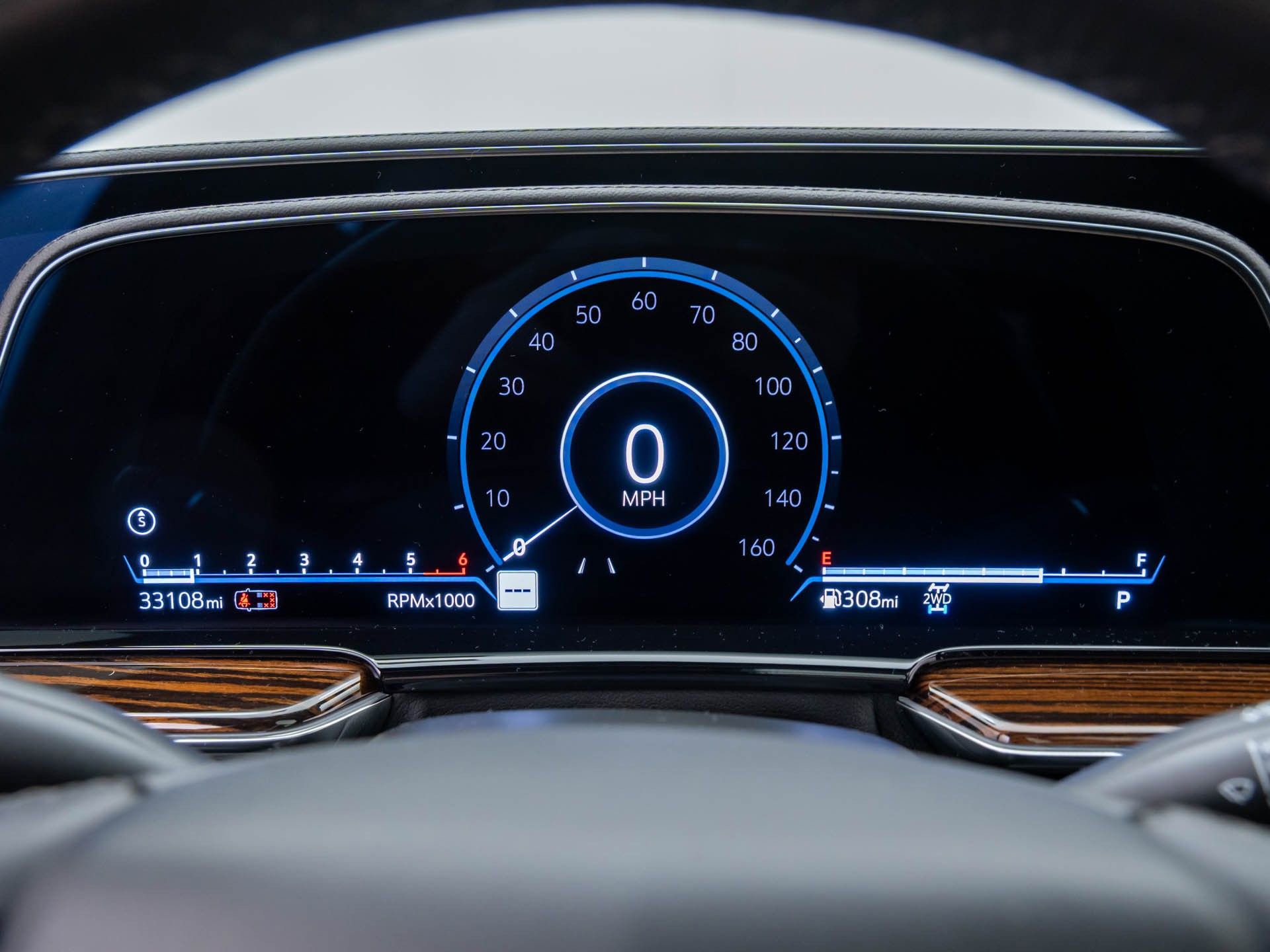 Certified 2023 Cadillac Escalade ESV Premium Luxury image 25