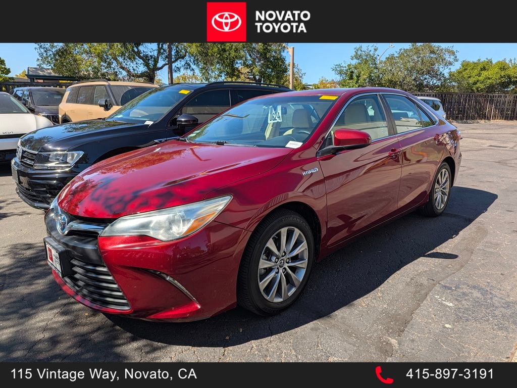Used 2015 Toyota Camry XLE w/ Moonroof Package