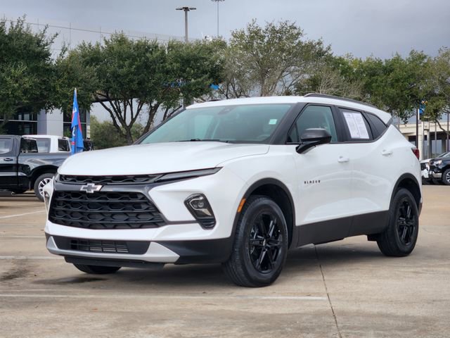 Used 2023 Chevrolet Blazer LT w/ Convenience Package image 3