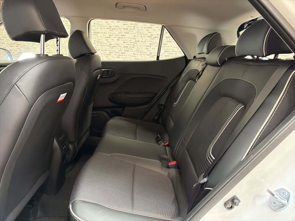 New 2026 Hyundai Venue SEL image 23