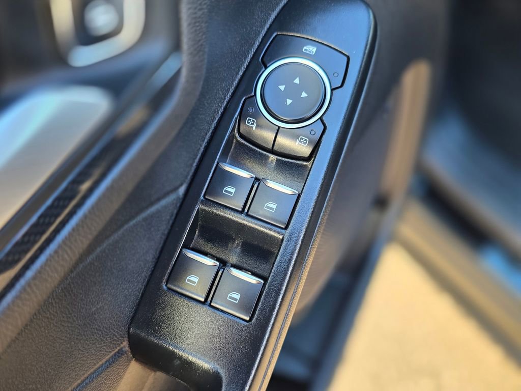 Used 2025 Ford Escape ST-Line image 19