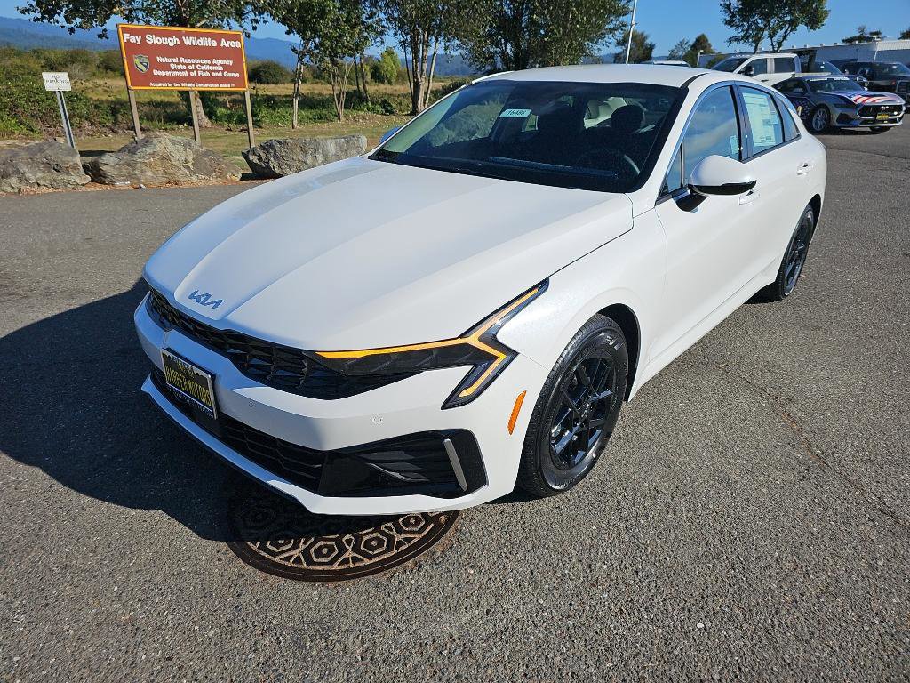 New 2026 Kia K5 LXS image 1