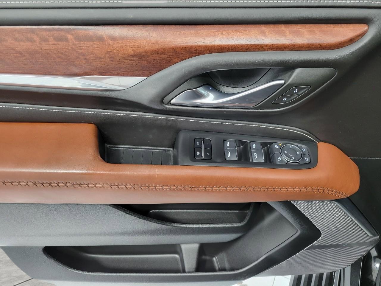 Certified 2024 GMC Yukon Denali Ultimate image 30