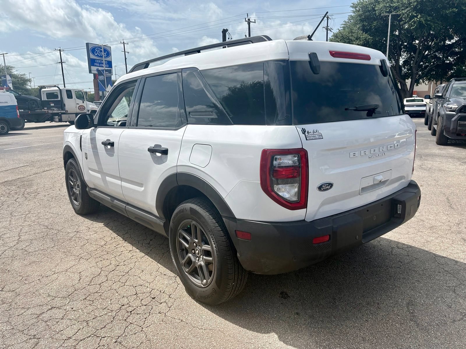 Used 2025 Ford Bronco Sport Big Bend AWD/4WD image 3