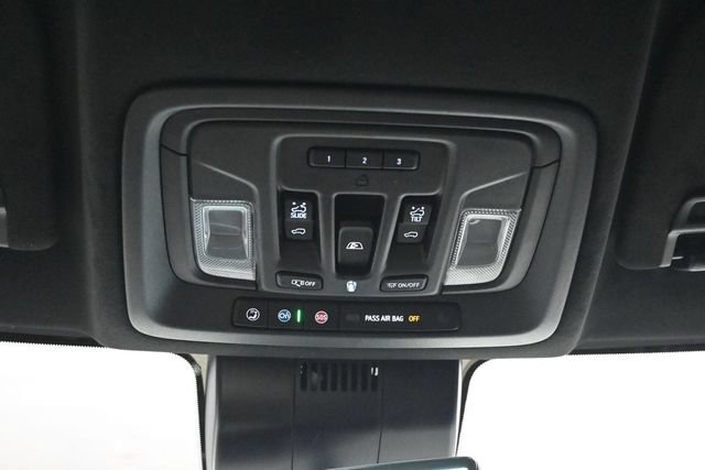 Used 2026 GMC Sierra 2500 AT4X AWD/4WD image 19