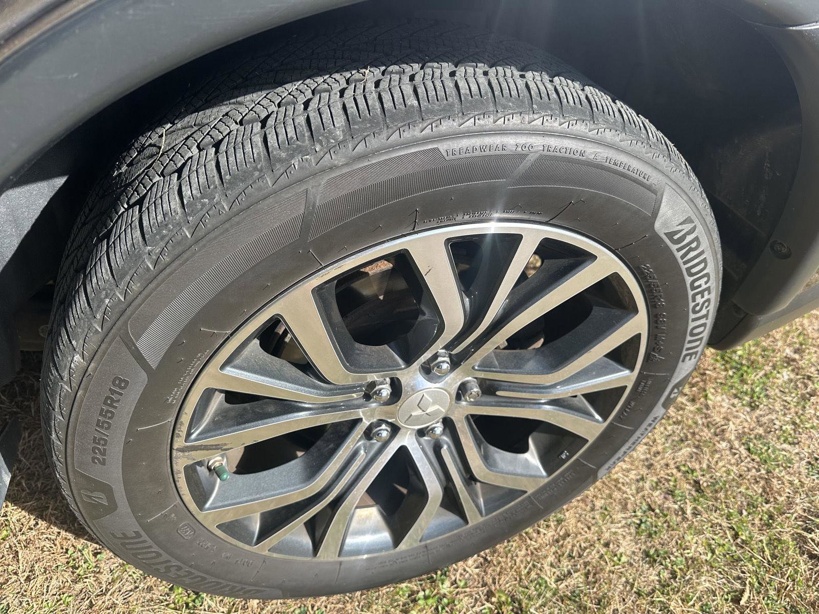 Used 2016 Mitsubishi Outlander SE image 9