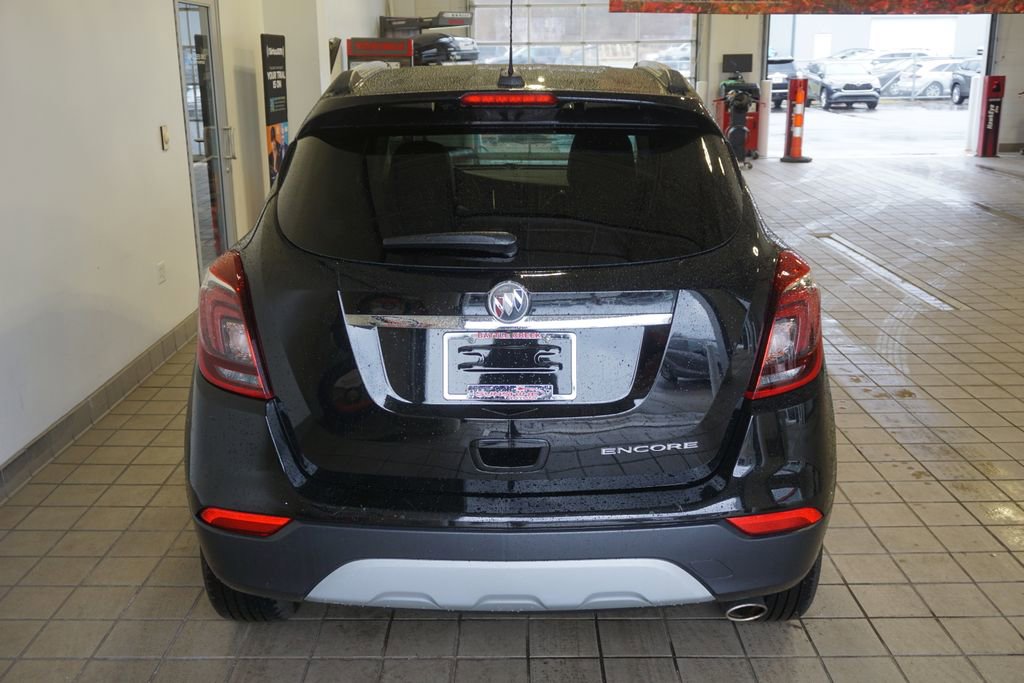 Used 2019 Buick Encore Sport Touring w/ Safety Package image 15