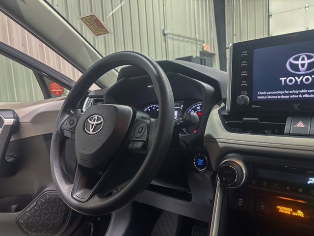 Used 2019 Toyota RAV4 XLE image 17