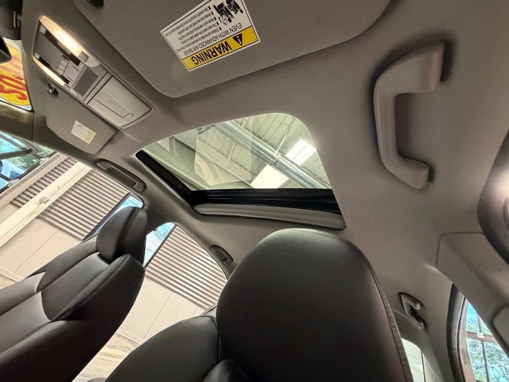 Used 2019 Acura TLX V6 SH-AWD image 9