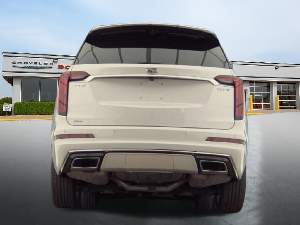 Used 2024 Cadillac XT6 Luxury w/ LPO, Floor Liner Package AWD/4WD image 4