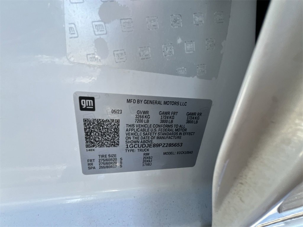 Certified 2023 Chevrolet Silverado 1500 High Country w/ Technology Package image 34