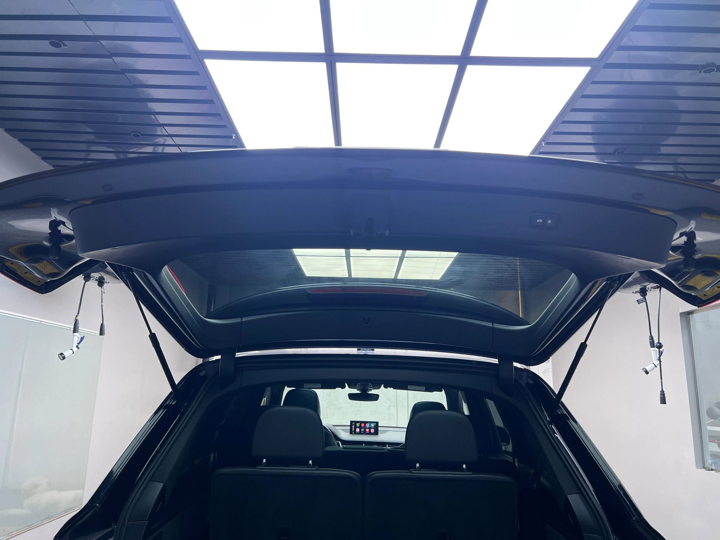 Used 2017 Audi Q7 3.0T Prestige w/ Prestige Package image 18