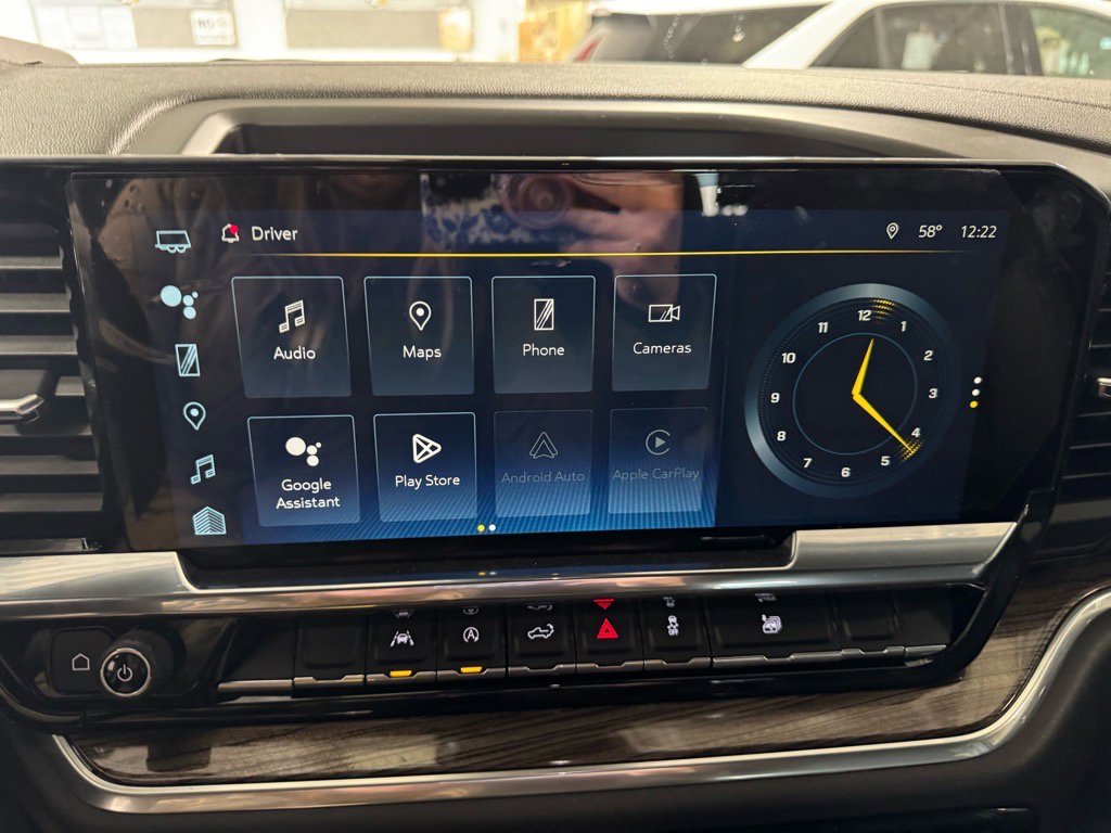 Used 2024 Chevrolet Silverado 1500 LT image 22