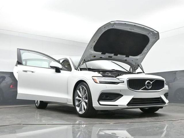 Used 2020 Volvo S60 T5 Momentum FWD image 47
