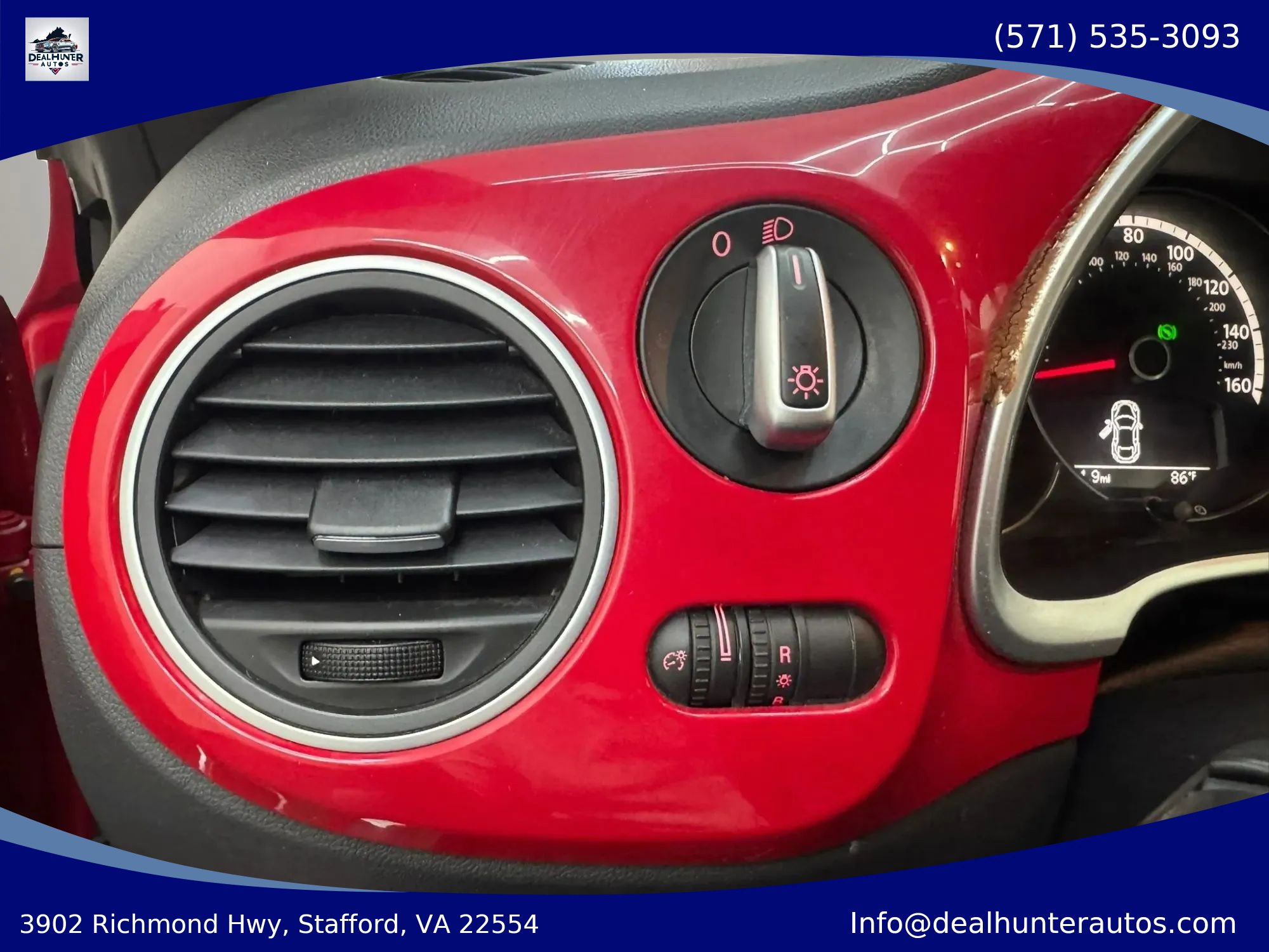 Used 2013 Volkswagen Beetle 2.5 FWD image 17