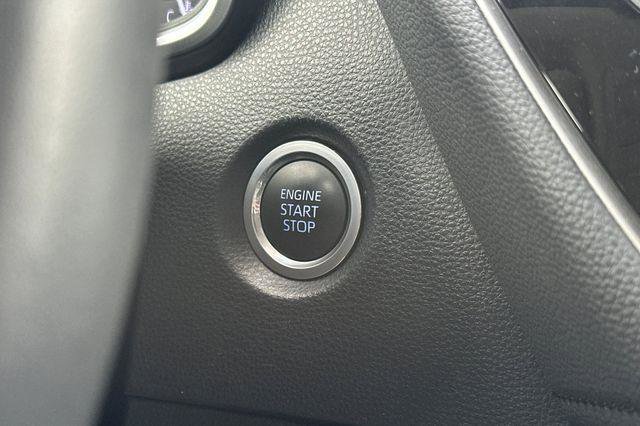 Certified 2020 Toyota Corolla XLE image 27