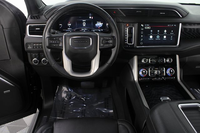 Used 2023 GMC Yukon Denali image 13