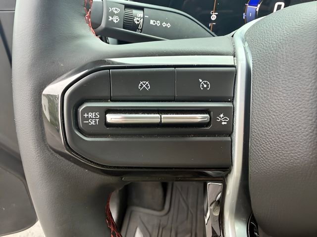 Used 2023 Chevrolet Colorado Z71 w/ Z71 Convenience Package 2 AWD/4WD image 27