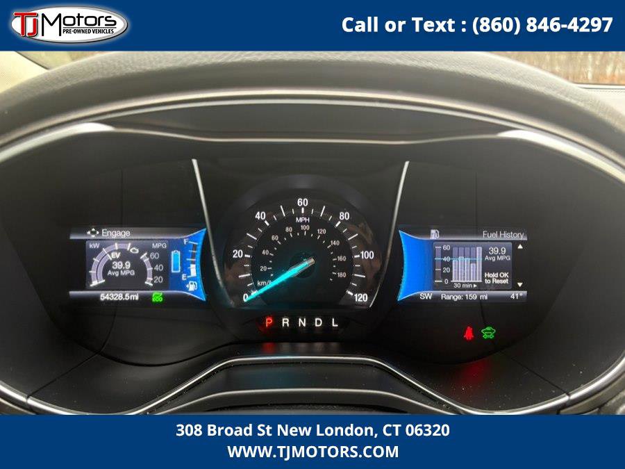 Used 2017 Ford Fusion S image 16