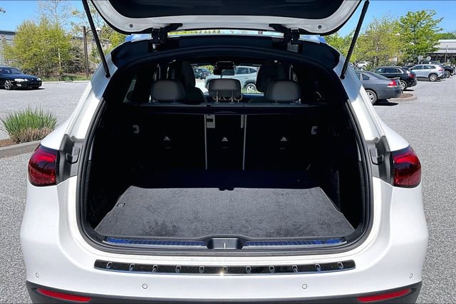 Used 2026 Mercedes-Benz GLC 300 4MATIC image 16
