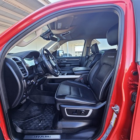 Used 2020 RAM 1500 Laramie image 12