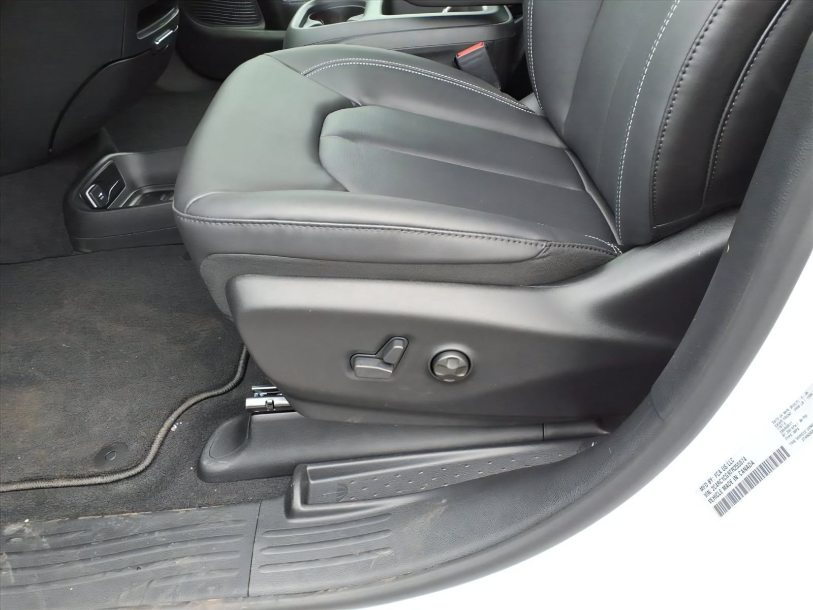 New 2026 Chrysler Voyager LX FWD image 13