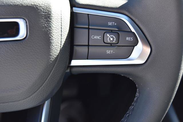 New 2024 Jeep Compass Latitude w/ Convenience Group image 13