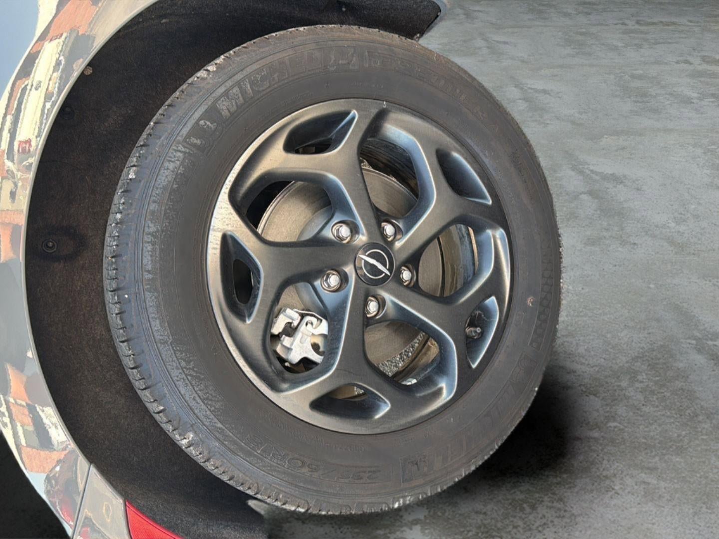 Used 2023 Chrysler Pacifica Touring-L w/ S Appearance Package FWD image 29