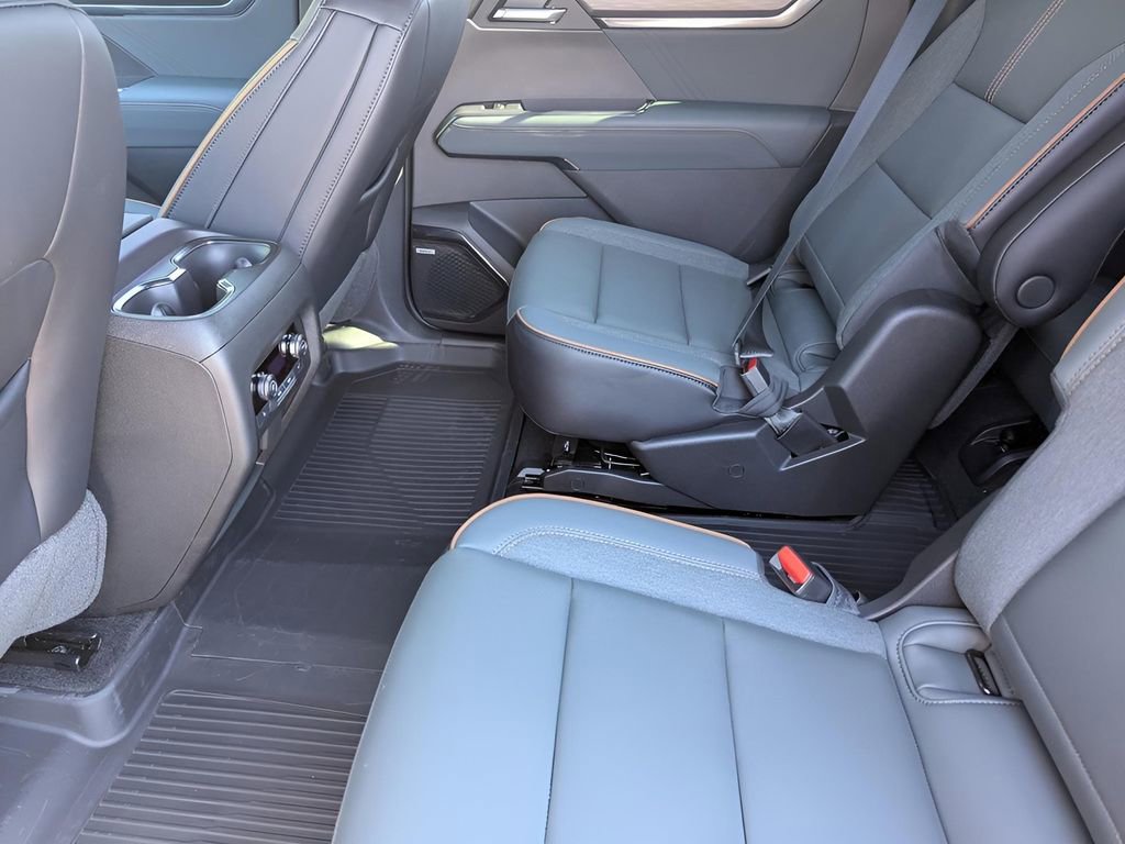 New 2026 GMC Acadia AT4 w/ Super Cruise Package image 16