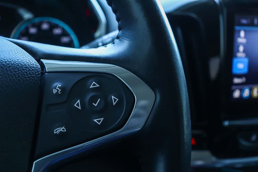 Used 2020 Chevrolet Traverse RS w/ LPO, Floor Liner Package FWD image 24