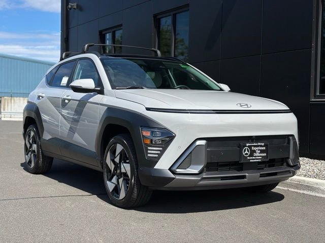 Used 2025 Hyundai Kona Limited image 9