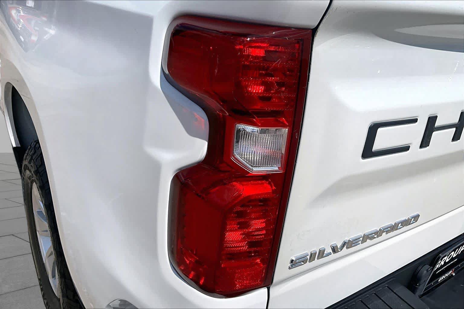 Used 2021 Chevrolet Silverado 1500 LT RWD image 29